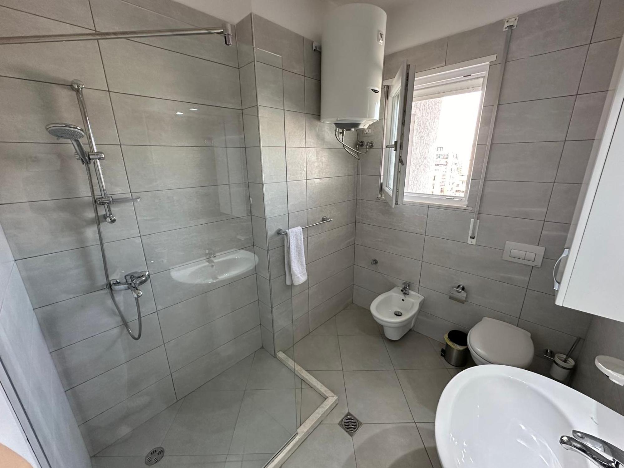 Pazari Luxury Central Apartment Тирана Екстер'єр фото