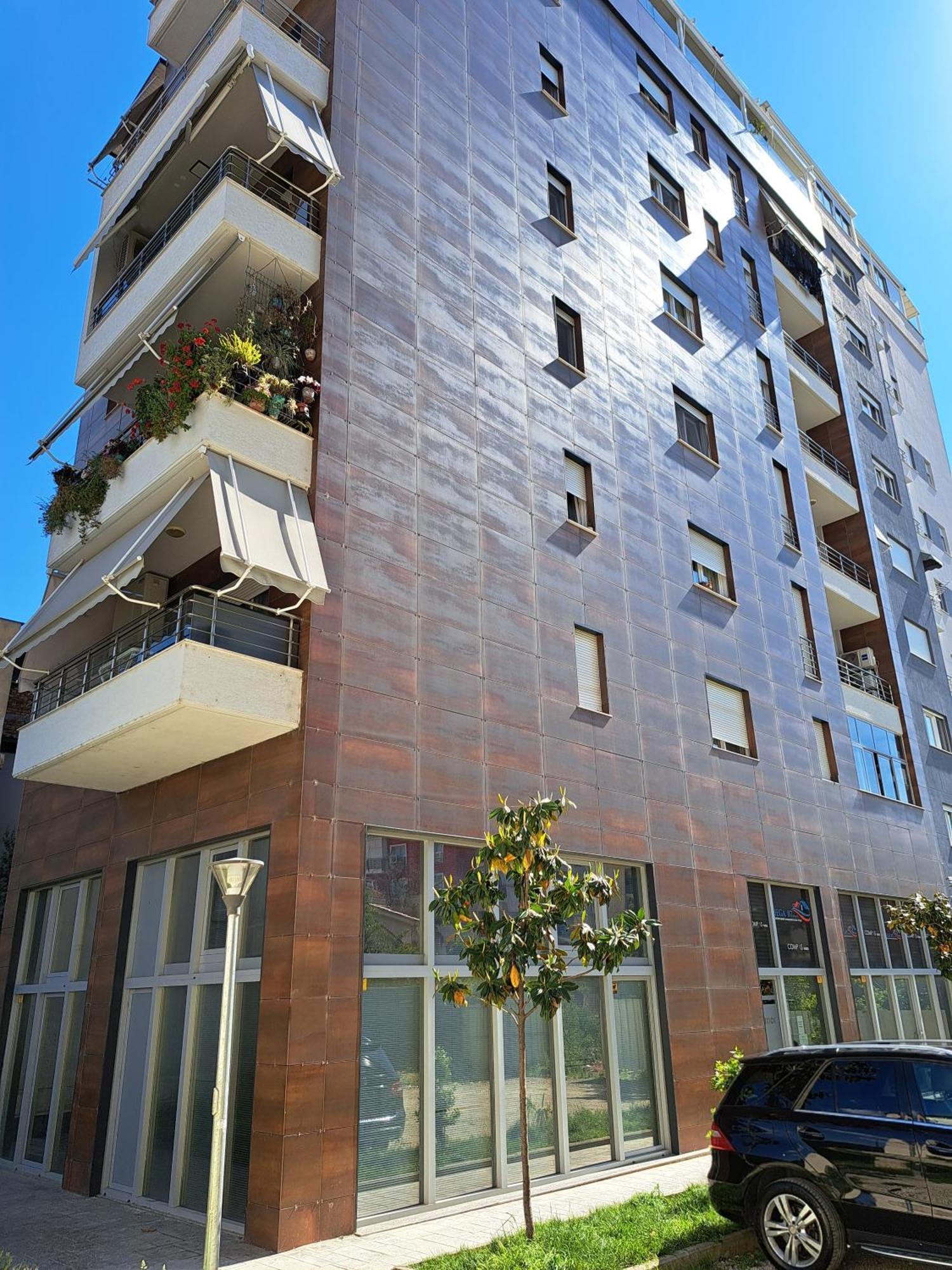 Pazari Luxury Central Apartment Тирана Екстер'єр фото
